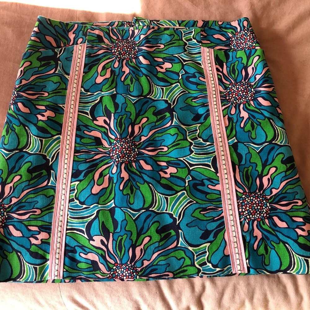 Lilly Pulitzer short skirt- size 6